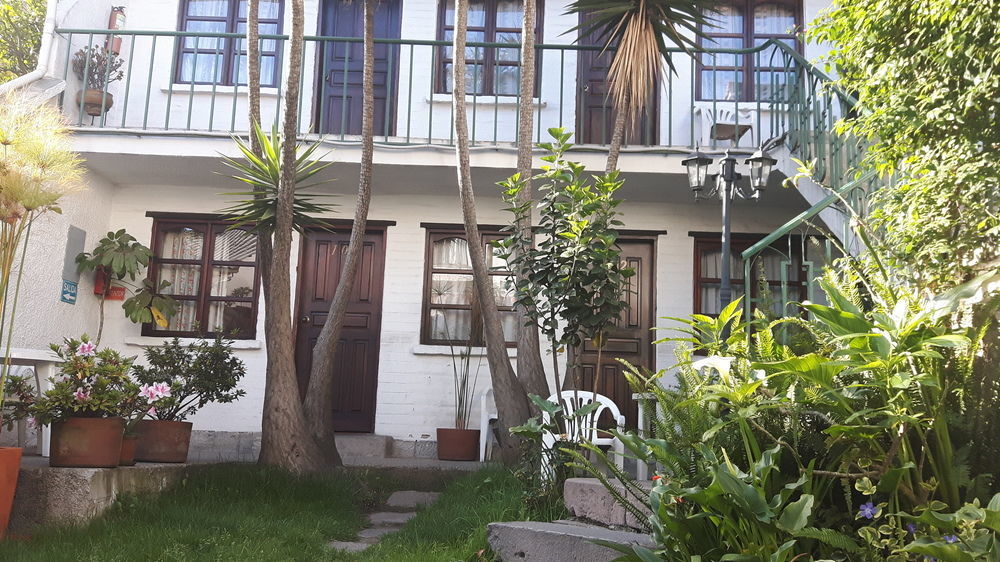 Hostal L'Auberge Inn Quito Kültér fotó