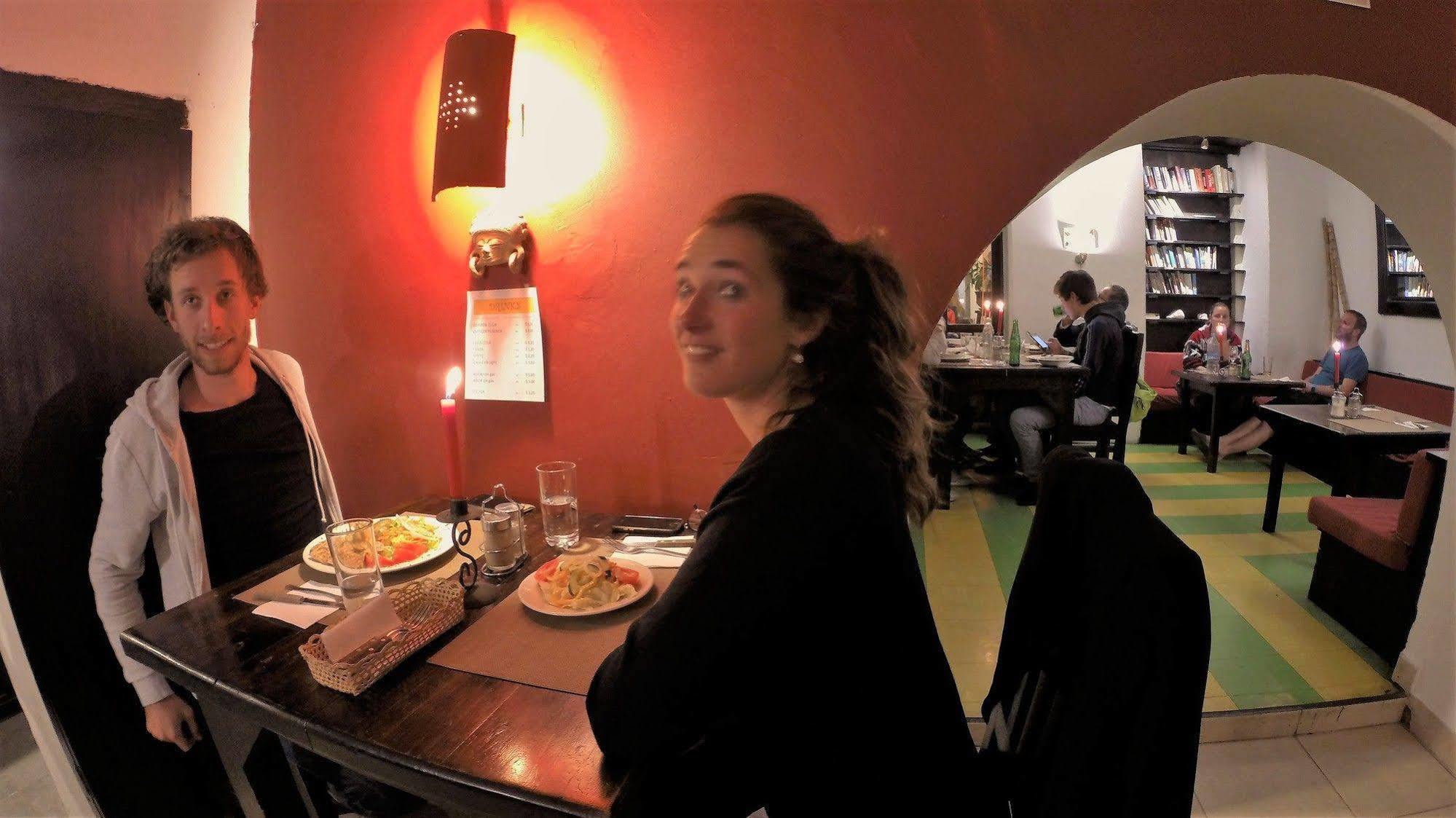 Hostal L'Auberge Inn Quito Kültér fotó